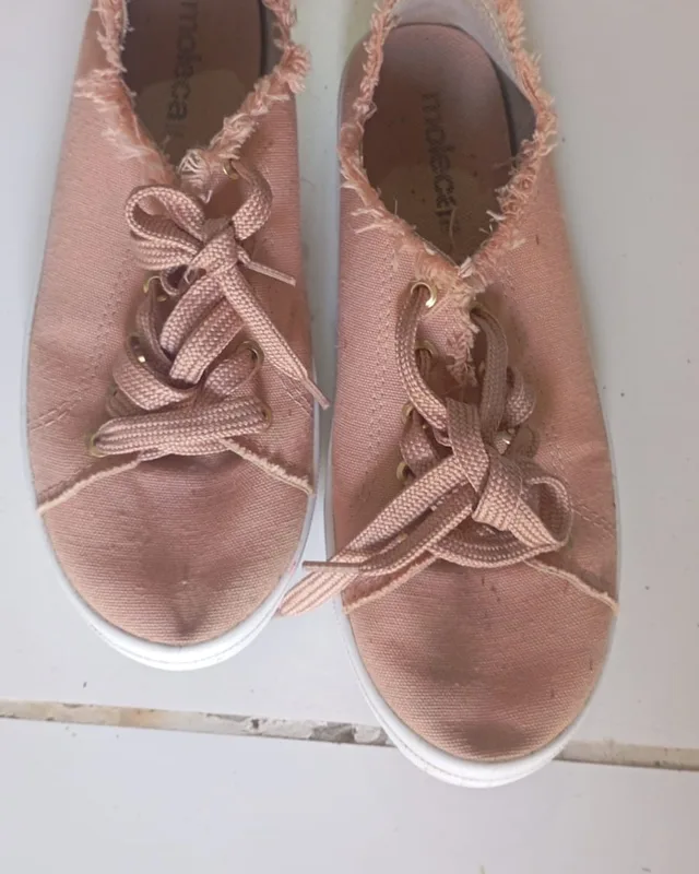 Tênis rosé de cadarço